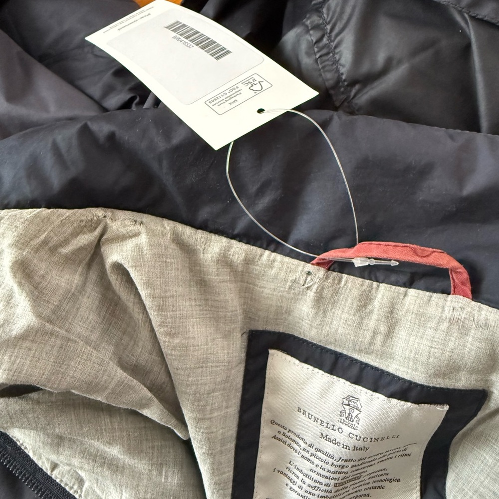 Authentic Brunello Cucinelli hooded technical jacket made in Italy. - Picture 13 of 14